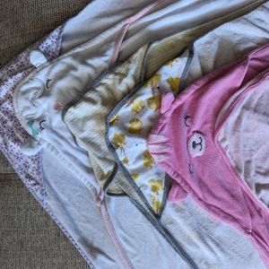 Burt's Bees & Simple Joys Bundle Hooded Towels (6)